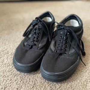 Black Vans Old Skool’s